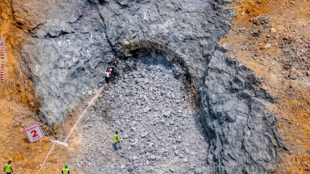 marippuzha tunnel blasting